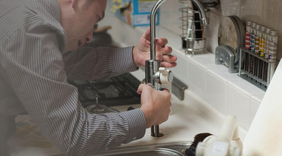 Local expert plumbing services in Elberon, IA